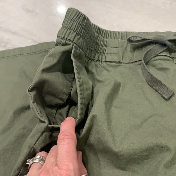 Old Navy Army Green Pull On Chino sz: 4 - Picture 4 of 9